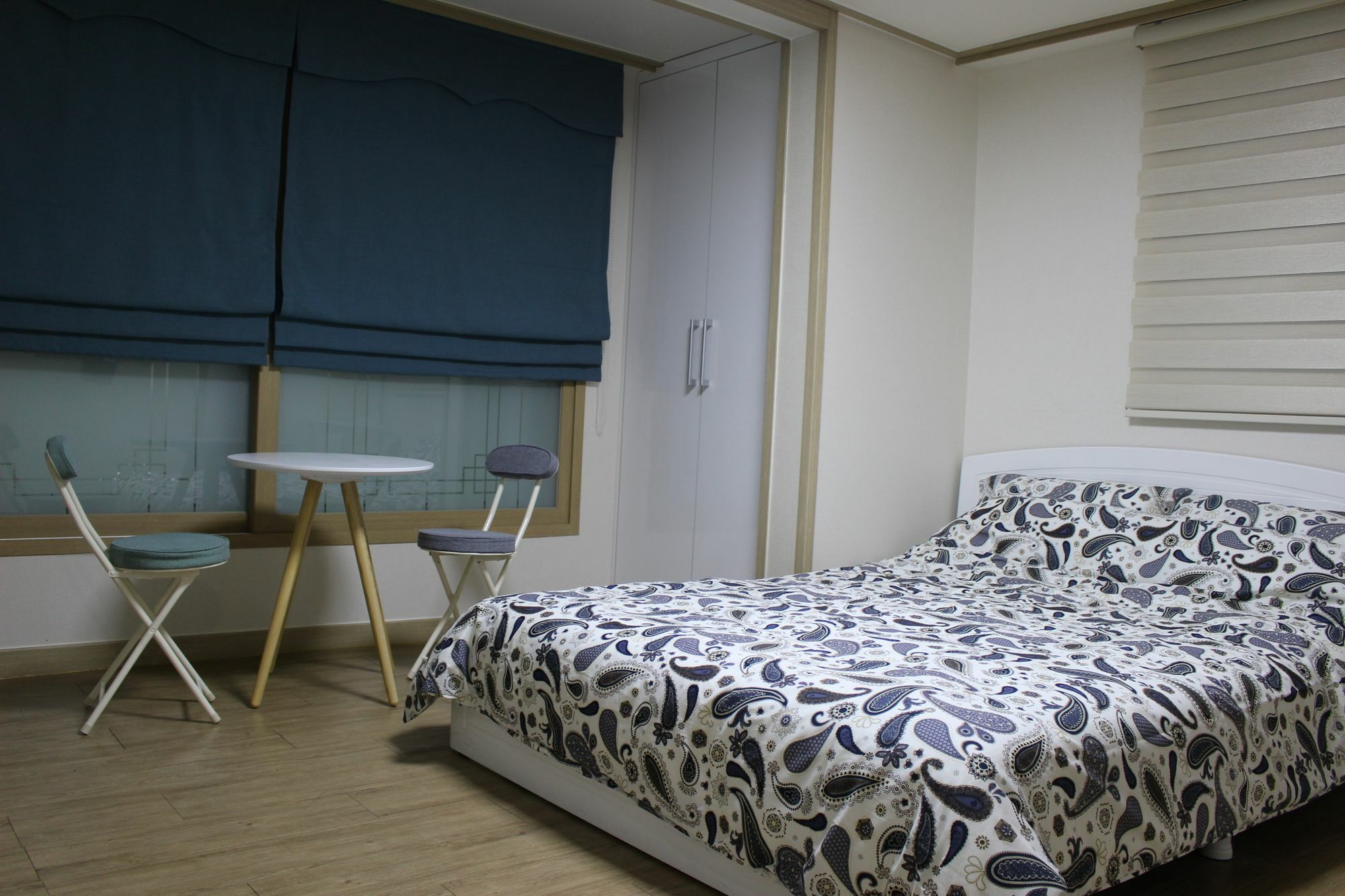 Bunk Guesthouse Hongdae2 ソウル特別市 エクステリア 写真